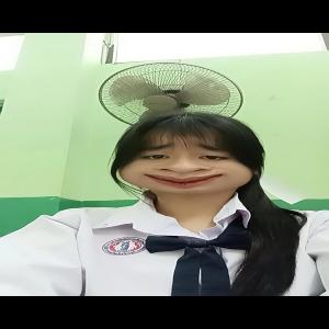 Profile picture of line-arisa